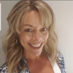 Meet your Posher, Brenda